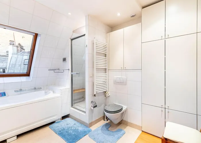Guestready - Spacious Comfort In The 8th * 파리