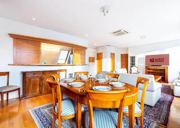 Guestready - Spacious Comfort In The 8th 아파트 *
