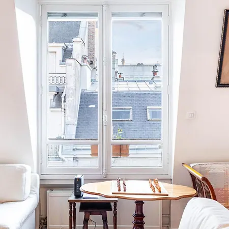 Guestready - Spacious Comfort In The 8th Париж